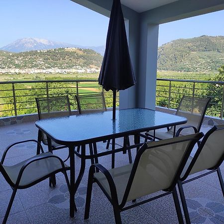 Amla'S Villa Berat Luaran gambar